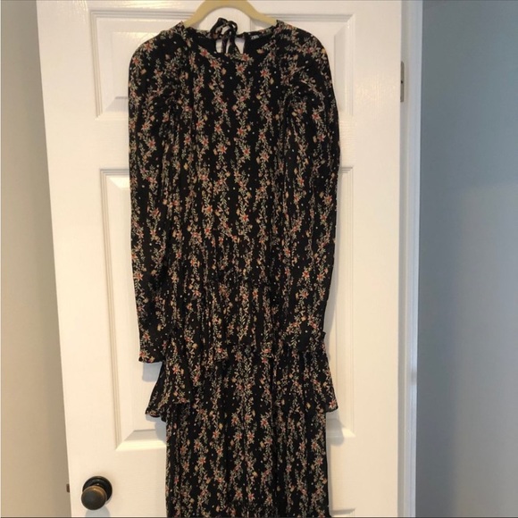 SOLD Floral Dress - Picture 2 of 5